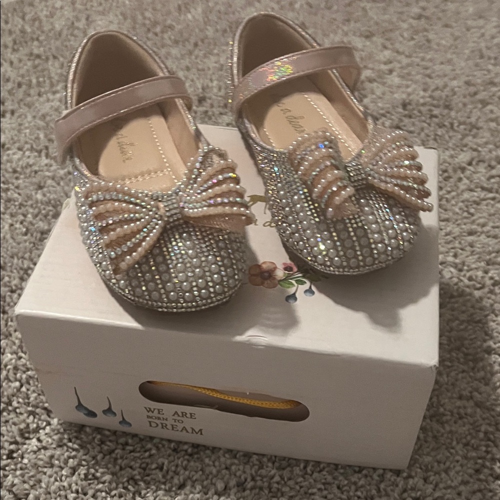 Doe a Dear size 9